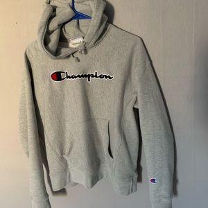 Women’s champion hoodie!!